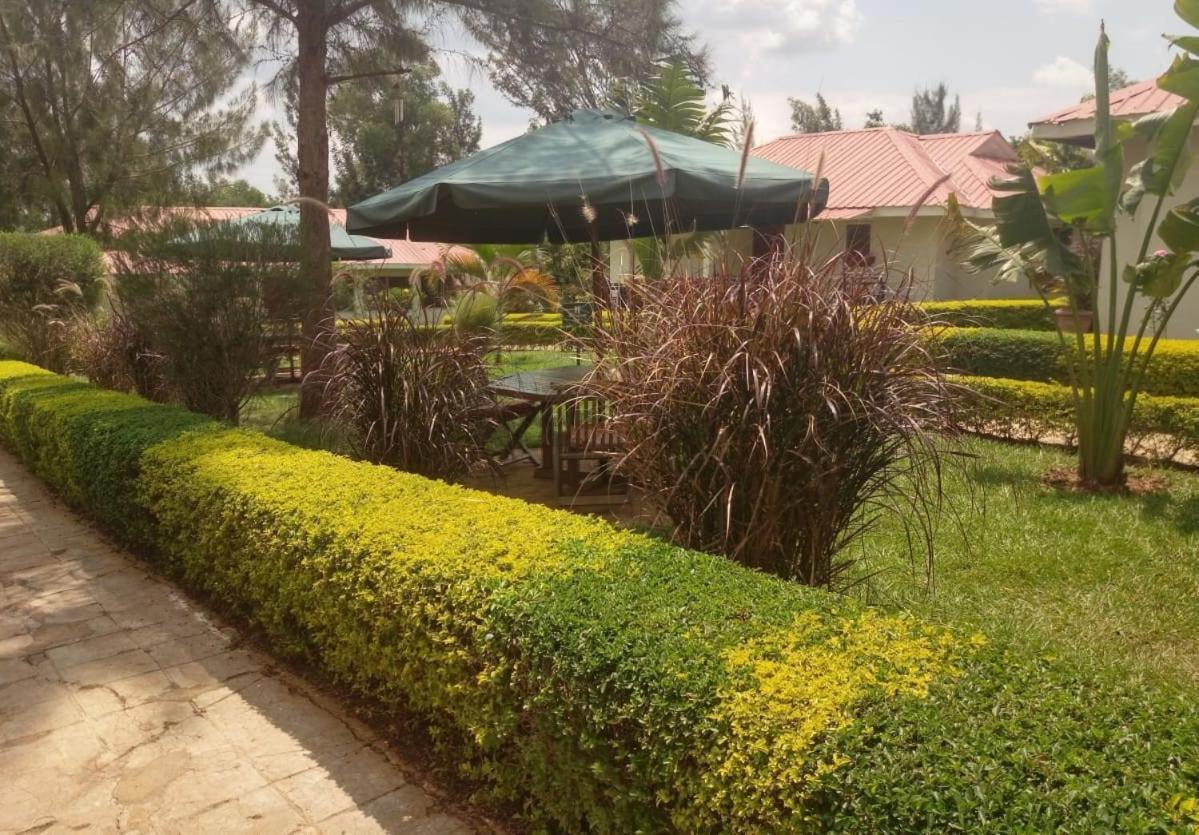 Jabali Country Lodge Kabondo Экстерьер фото